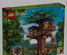 Brand new never opened lego treehouse