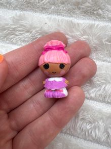 Lalaloopsy Tinies Swirly Figure Eight Girl approx. 3.5 cm. Used Please see photos