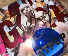 Lady Gaga - Artpop - Signed CD