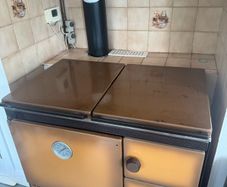 Tirolia solid fuel stove
