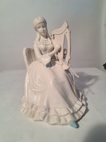 'The Harpist' glazed porcelain bisque