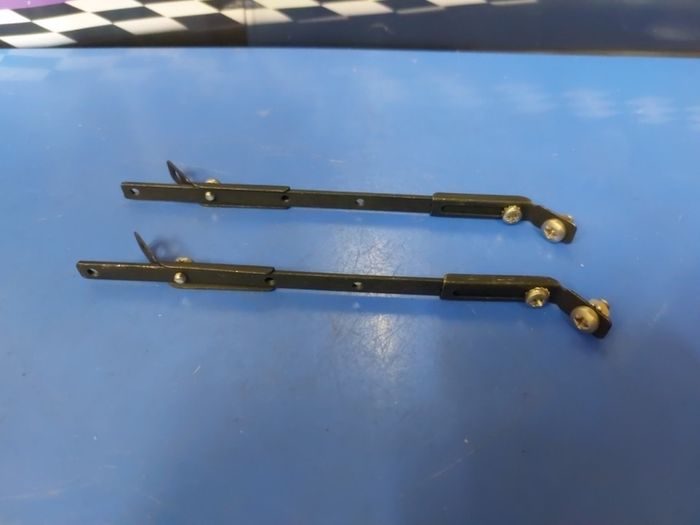 Spotlight support bars