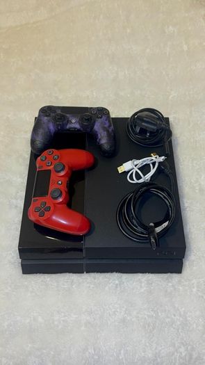 Sony PS4 500GB Black Console Bundle (with Controllers & Cables)