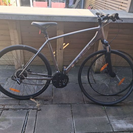 trek