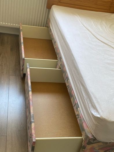 single bed