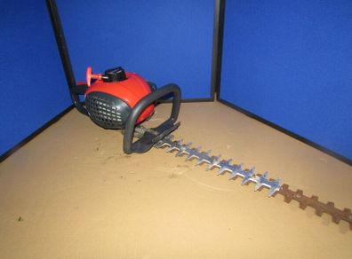 Sovereign Hedge Trimmer