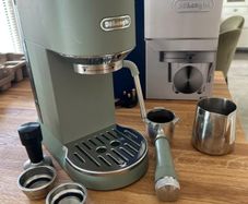Delonghi Dedica duo coffee machine