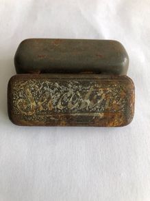 Vintage Seccotine Tin