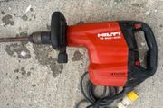 Hilti TE 800-AVR Demolition Breaker / Heavy-Duty Chipping Hammer 110V