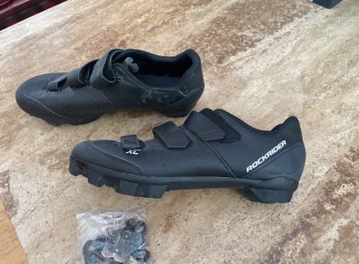 cycling shoes
