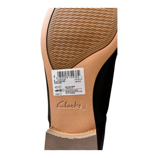 Clarks brogues new size 5