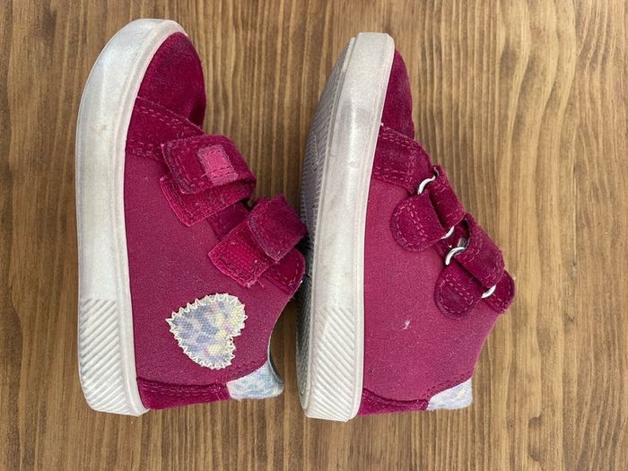Superfit girls shoes size 20