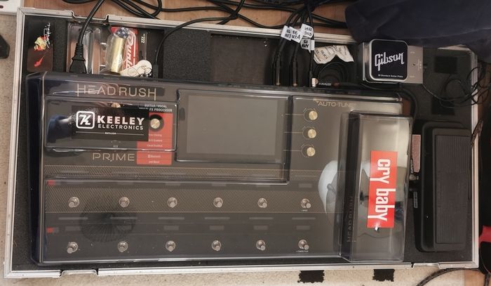 Headrush Prime + case + wah + decksaver