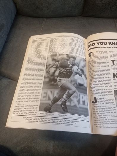 The Big Black Rugby Book  1990