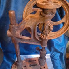 Antique Cast Iron Hand-Crank Pillar Drill / Bench Drill Press