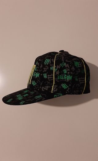 Moster cap