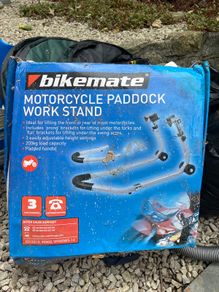 Motorcycle paddock stand