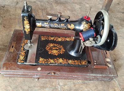 Home Companion Sewing machine