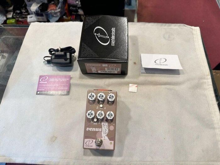 Crazy Tube Circuits Venus