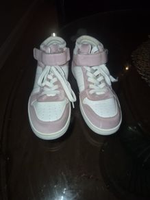 Pink n White Runner boots size 3