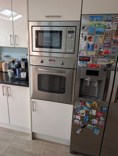 Entire Kitchen, incl. all appliances. For removal end Sept.