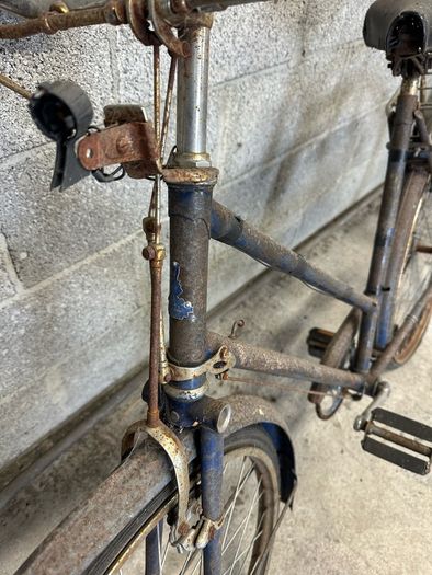 Vintage Ladies Bike