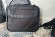 Targus laptop bag