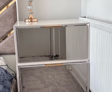 drawers 2 pcs. Good condition gold and white mirror details