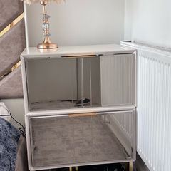 drawers 2 pcs. Good condition gold and white mirror details