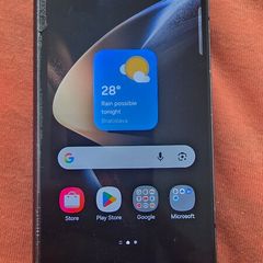 Samsung Z fold 4 (needs attention)