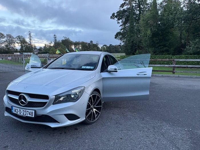 142 Mercedes Cla 220D