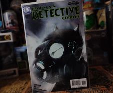 Detective Comics ! Issue #872 ! 1st Appearance of The Dealer ! 2011 ! by DC Comics ! 2011 ! by DC Comics !