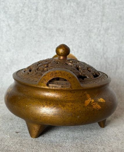 Chinese Incense Burner - Bronze, Signed