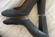 hobbs leather heels