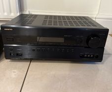 Onkyo Home Audio System, 5 speakers and sub woofer