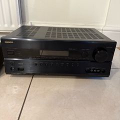 Onkyo Home Audio System, 5 speakers and sub woofer