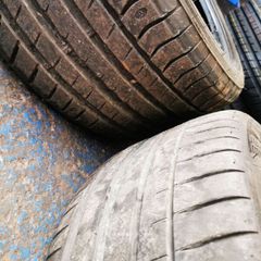 245 40 17 x2 Sport Tires Like new condition
