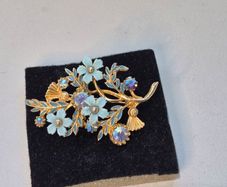 Vintage Mid-Century Scottish Thistle Brooch (Flawless Condition)
