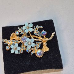 Vintage Mid-Century Scottish Thistle Brooch (Flawless Condition)