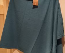 BNWT Cashmere and Wool Poncho One Size