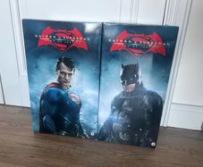 Batman v Superman: Dawn of Justice Blu Ray Collectors Editions x 2 - Statues featuring Batman & Superman