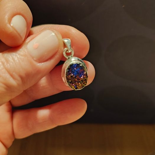 silver pendant with natural stone agate titanium druzy