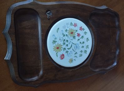 Vintage wooden tray.