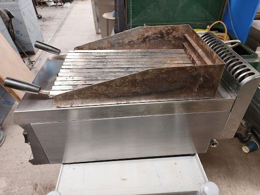 Tecnoinox Refurbished Lava Stone Gas Char Grill (top version) GR35G7