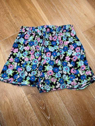 Bershka Floral Skort Size Medium
