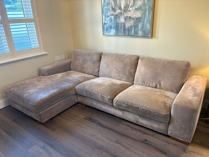 L-Shaped Couch 400euro