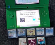 Nintendo DSi XL Green Console 8 Games Bundle
