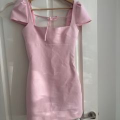 Women dress