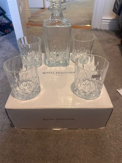 Price Reduction: Decanter Set: Square Crystal