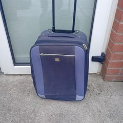 suit case